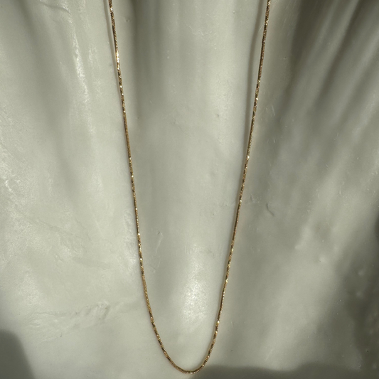Viv Necklace