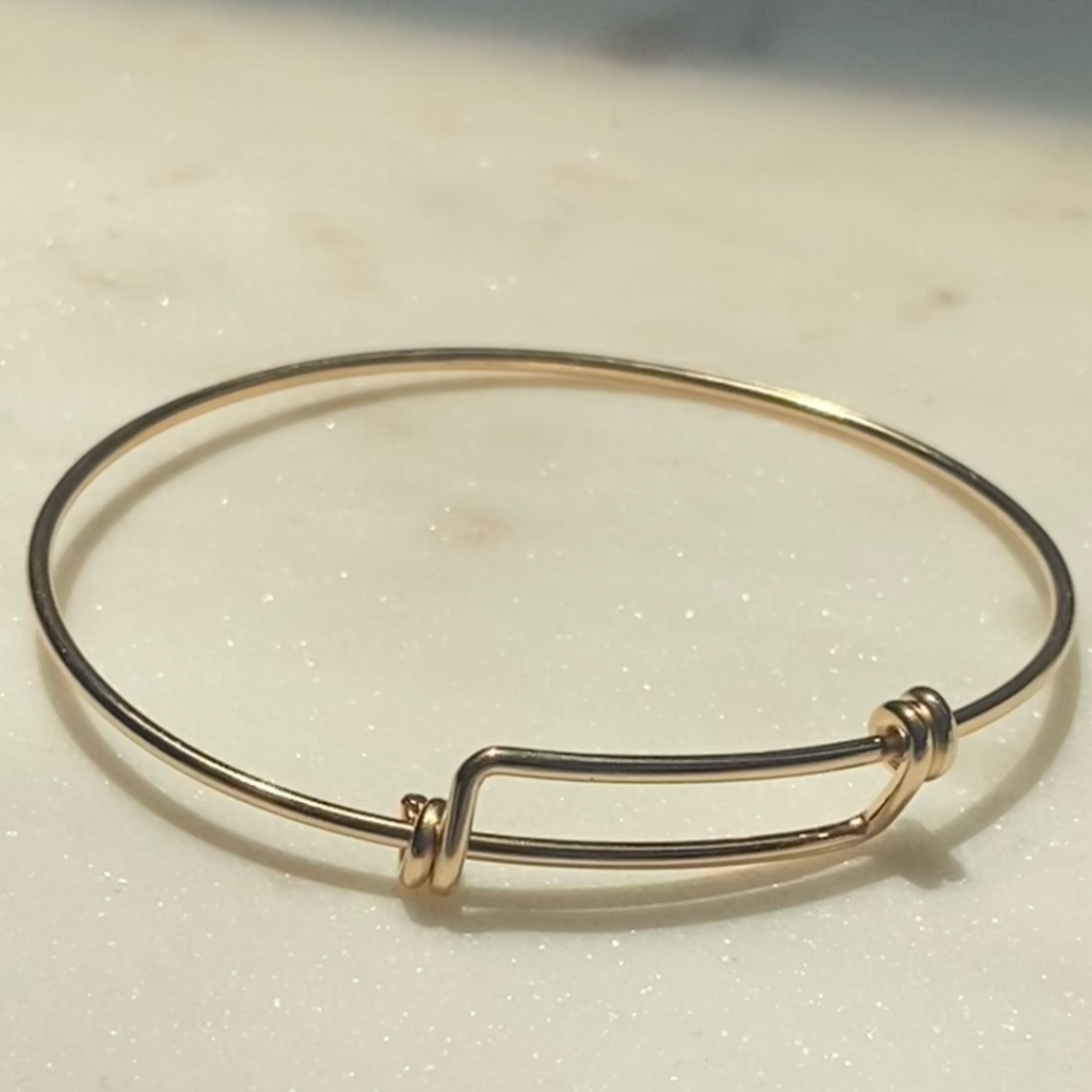 Victoria Bangle
