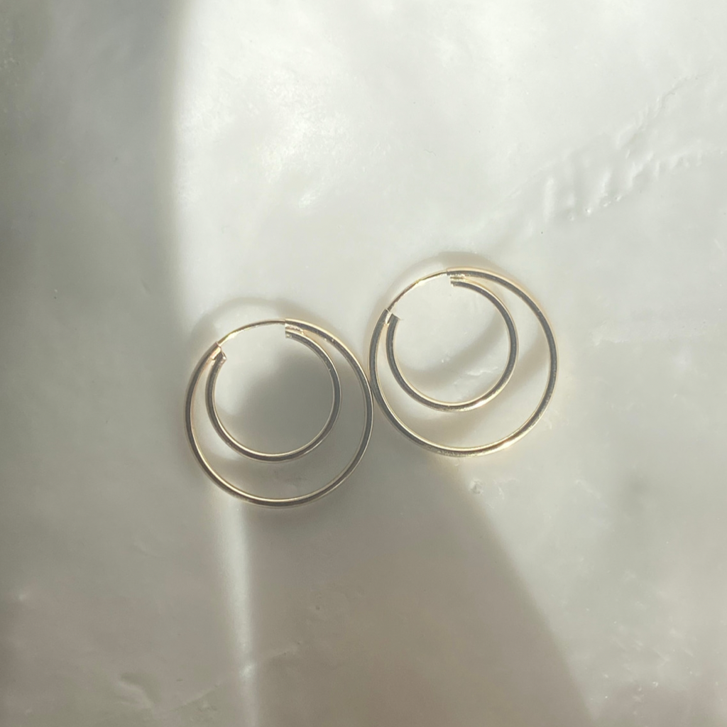 Double Hoop