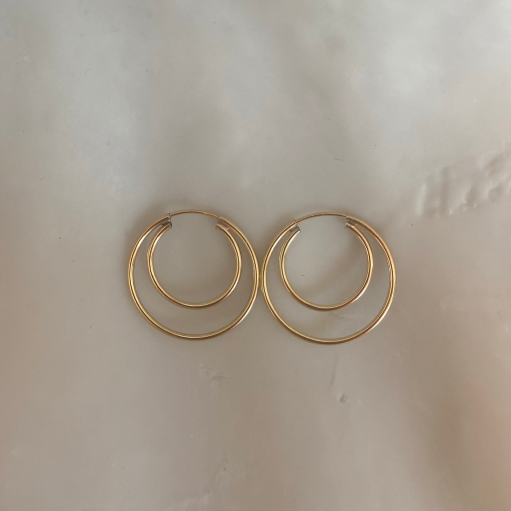 Double Hoop